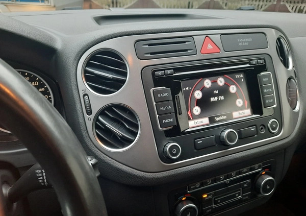 Volkswagen Tiguan cena 35900 przebieg: 208000, rok produkcji 2011 z Olsztyn małe 79